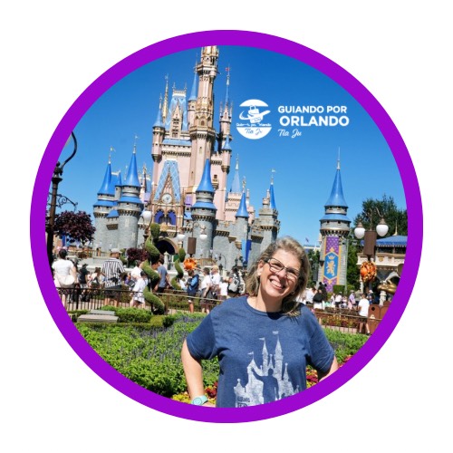 Juliana, fundadora do Guiando por Orlando